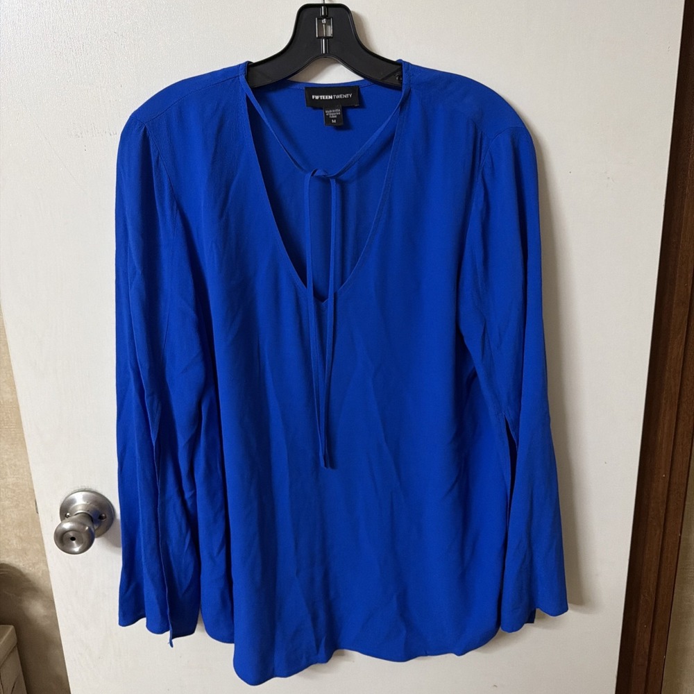 Fifteen Twenty Womens Royal Blue Split Sleeve Top Blouse Viscose Size M
